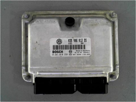 CALCULATEUR MOTEUR SEAT LEON 2001
