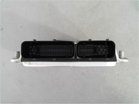 CALCULATEUR MOTEUR SEAT LEON 2001