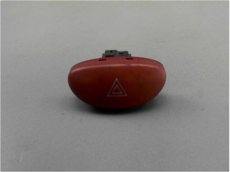 BOUTON DE WARNING PEUGEOT 206 98-09