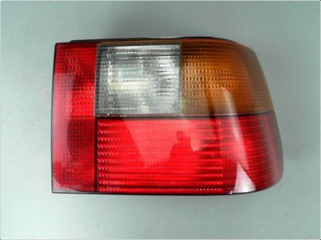 FEU ARRIERE DROIT SEAT IBIZA 1995