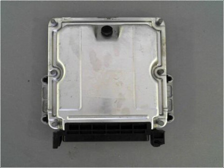 CALCULATEUR MOTEUR PEUGEOT 607 2001