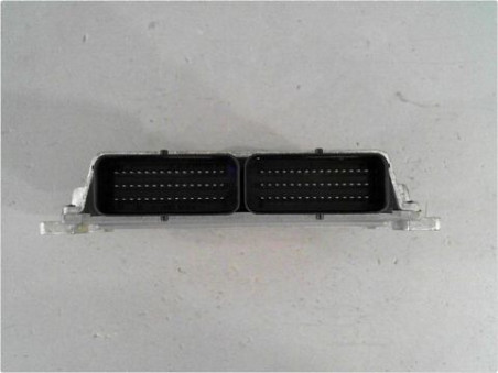 CALCULATEUR MOTEUR DACIA LOGAN 2010