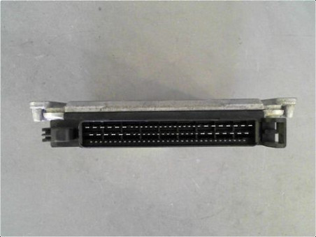CALCULATEUR MOTEUR PEUGEOT 406 2001