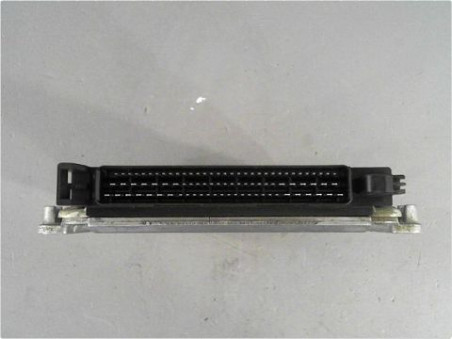 CALCULATEUR MOTEUR PEUGEOT 406 2001