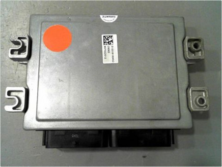 CALCULATEUR MOTEUR DACIA LOGAN 2005