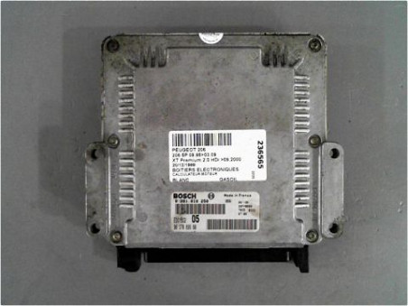 CALCULATEUR MOTEUR PEUGEOT 206 1999