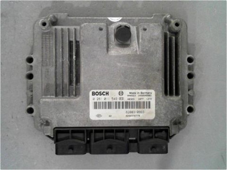CALCULATEUR MOTEUR RENAULT MEGANE 2004