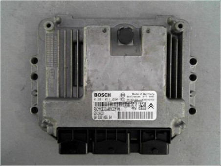 CALCULATEUR MOTEUR PEUGEOT 307 2004