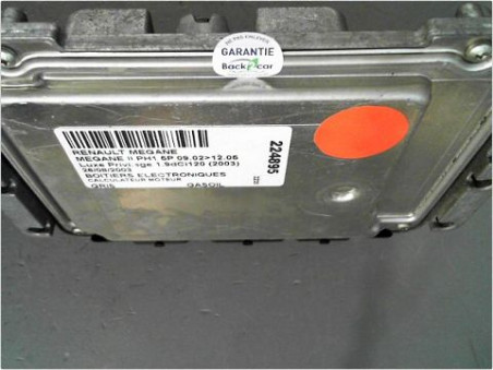 CALCULATEUR MOTEUR RENAULT MEGANE 2003