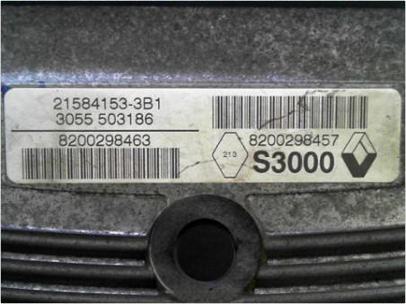 CALCULATEUR MOTEUR RENAULT MEGANE 2003