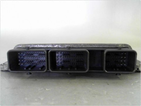 CALCULATEUR MOTEUR RENAULT MEGANE 2003