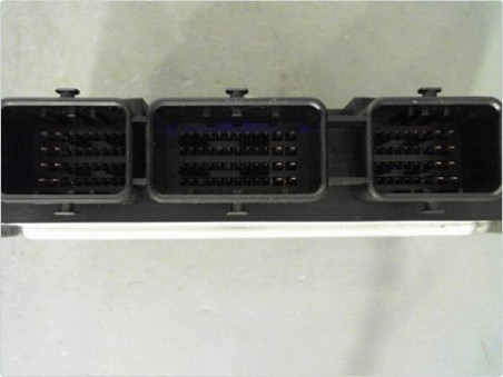 CALCULATEUR MOTEUR RENAULT MEGANE 2003