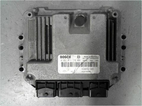 CALCULATEUR MOTEUR RENAULT MEGANE 2005