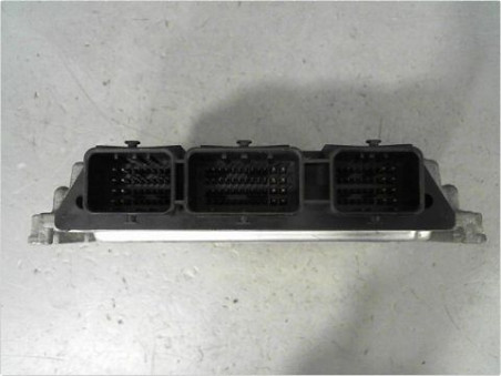 CALCULATEUR MOTEUR RENAULT MEGANE 2005