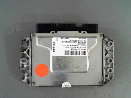 CALCULATEUR MOTEUR RENAULT MODUS 2005
