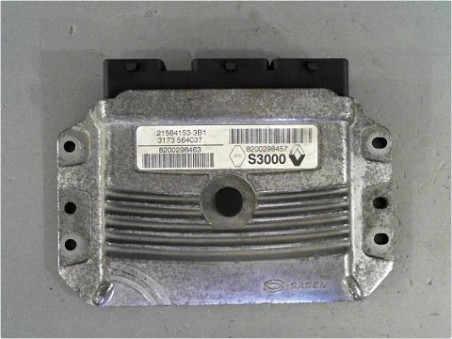 CALCULATEUR MOTEUR RENAULT MEGANE 2003