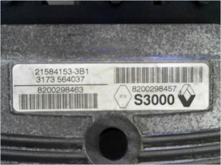 CALCULATEUR MOTEUR RENAULT MEGANE 2003