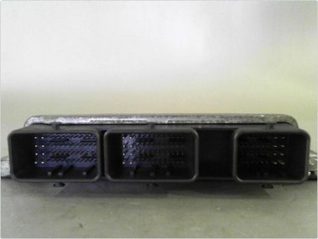 CALCULATEUR MOTEUR RENAULT CLIO 2009