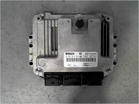CALCULATEUR MOTEUR RENAULT SCENIC 2006