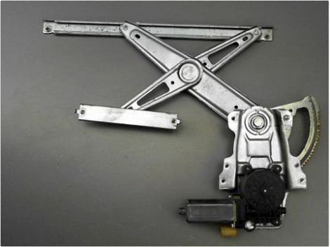 MECANISME LEVE-GLACE AVANT DROIT TOYOTA YARIS 2003-2005