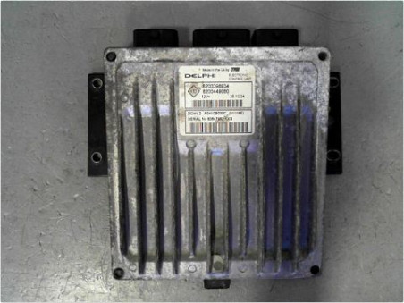 CALCULATEUR MOTEUR RENAULT MODUS 2004