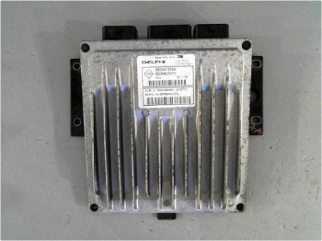 CALCULATEUR MOTEUR DACIA LOGAN 2007