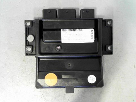 CALCULATEUR MOTEUR RENAULT CLIO 2005