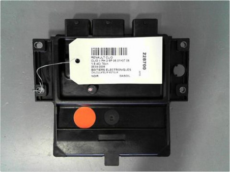 CALCULATEUR MOTEUR RENAULT CLIO 2006