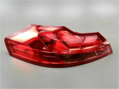 FEU ARRIERE GAUCHE  OPEL INSIGNIA 2010