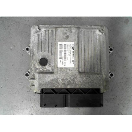 CALCULATEUR MOTEUR OPEL MERIVA 2006
