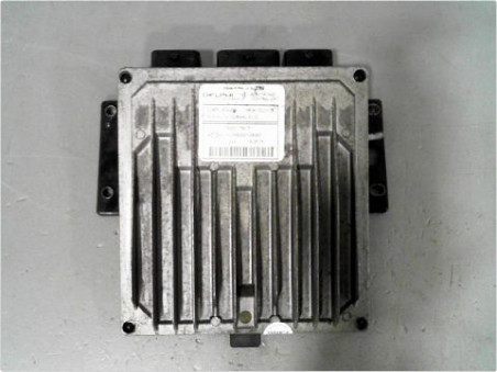 CALCULATEUR MOTEUR RENAULT CLIO 2001