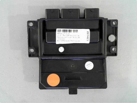 CALCULATEUR MOTEUR RENAULT CLIO 2004