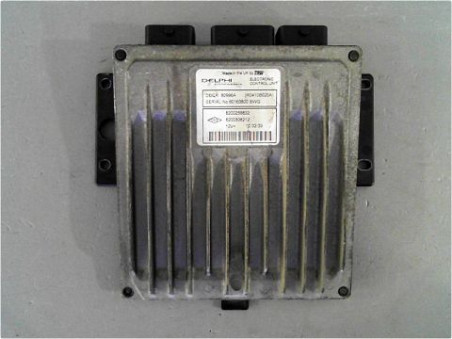 CALCULATEUR MOTEUR RENAULT MEGANE 2003