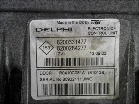 CALCULATEUR MOTEUR RENAULT CLIO 2003
