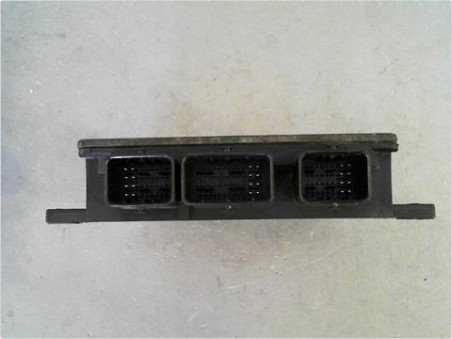 CALCULATEUR MOTEUR RENAULT CLIO 2002