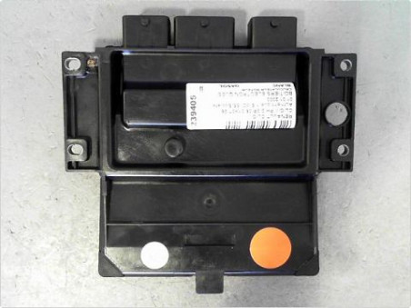 CALCULATEUR MOTEUR RENAULT CLIO 2003
