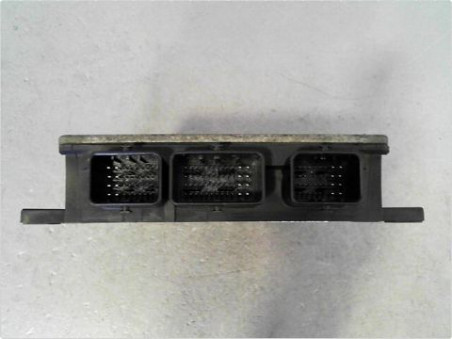 CALCULATEUR MOTEUR RENAULT CLIO 2003