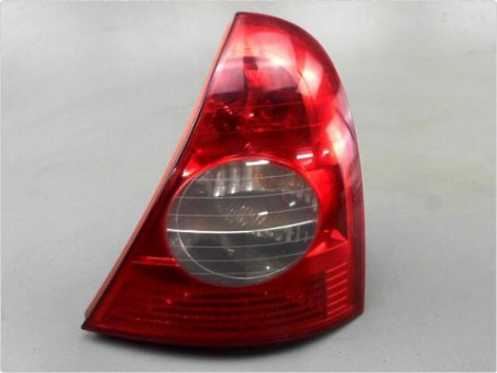 FEU ARRIERE DROIT RENAULT CLIO 2005