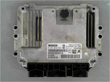 CALCULATEUR MOTEUR PEUGEOT 207 2009