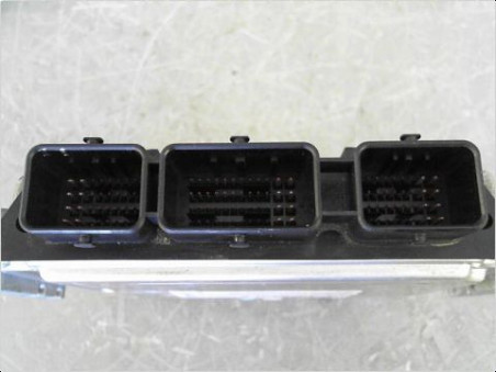 CALCULATEUR MOTEUR CITROEN C4 2004