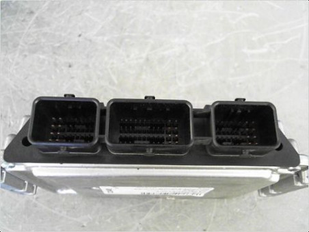 CALCULATEUR MOTEUR CITROEN C5 2006