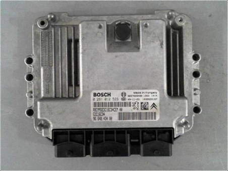CALCULATEUR MOTEUR PEUGEOT 207 2010