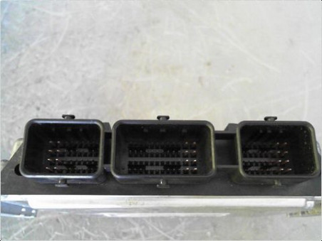 CALCULATEUR MOTEUR CITROEN C4 2006