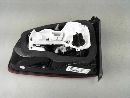 FEU ARRIERE INTERIEUR GAUCHE VOLKSWAGEN GOLF 2013