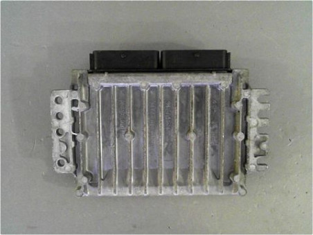 CALCULATEUR MOTEUR RENAULT TWINGO 2001