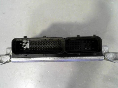 CALCULATEUR MOTEUR FIAT PUNTO 2000