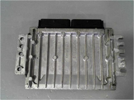 CALCULATEUR MOTEUR RENAULT MEGANE 1999