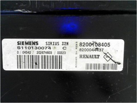 CALCULATEUR MOTEUR RENAULT CLIO 2001