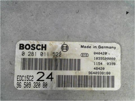 CALCULATEUR MOTEUR PEUGEOT 807 2004