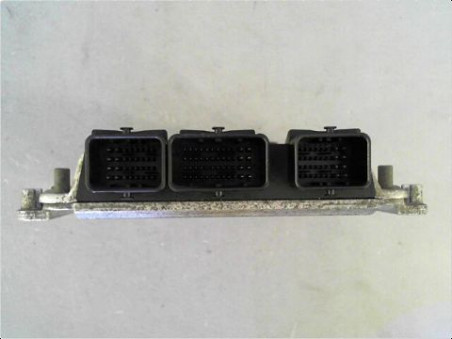 CALCULATEUR MOTEUR PEUGEOT 406 2002